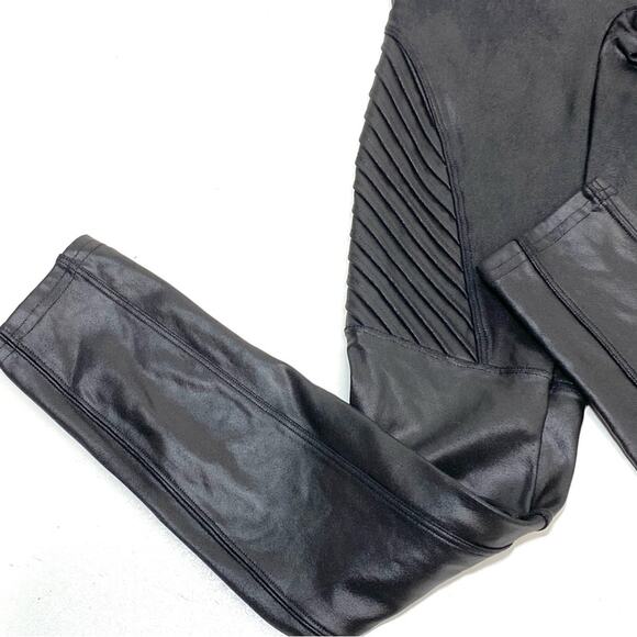 Spanx High Waisted Faux Leather Moto Leggings Black M - Picture 6 of 10